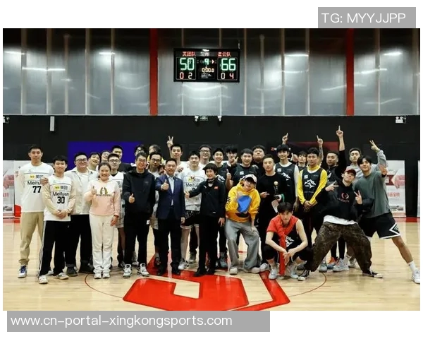 美职篮狂热与梦想的对决：激情碰撞下的篮球传奇与未来希望